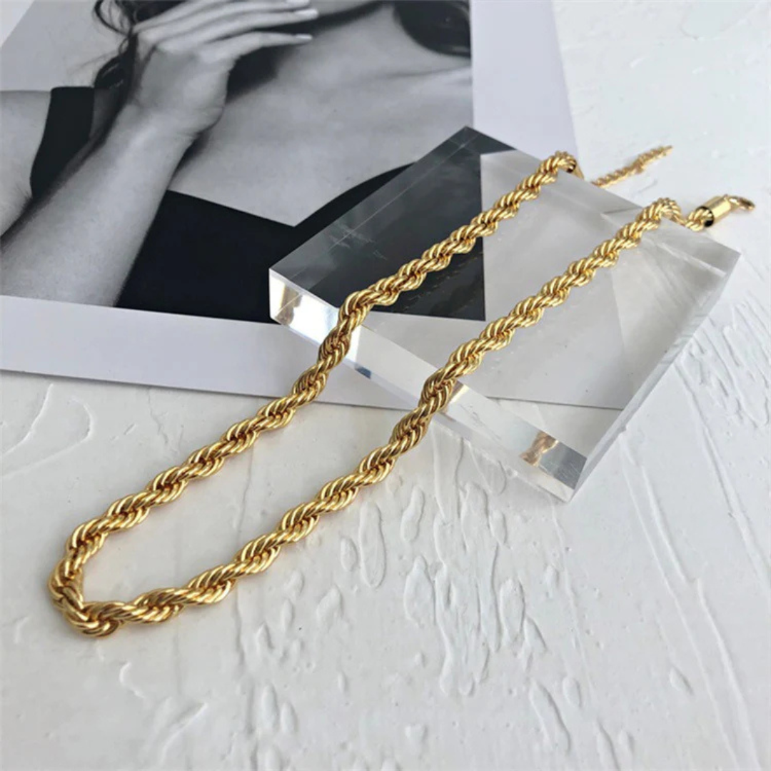 Silvia Rope Necklace