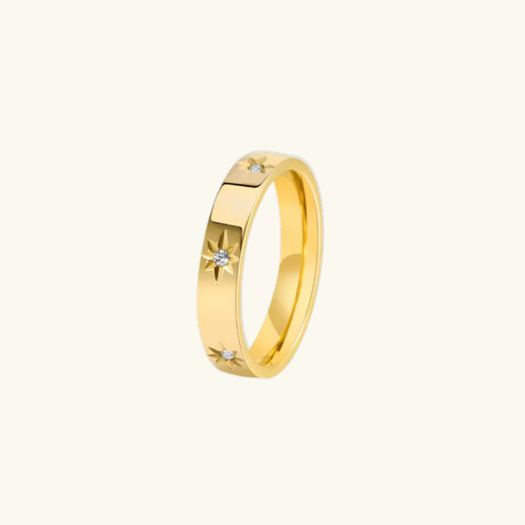Raina Star Ring