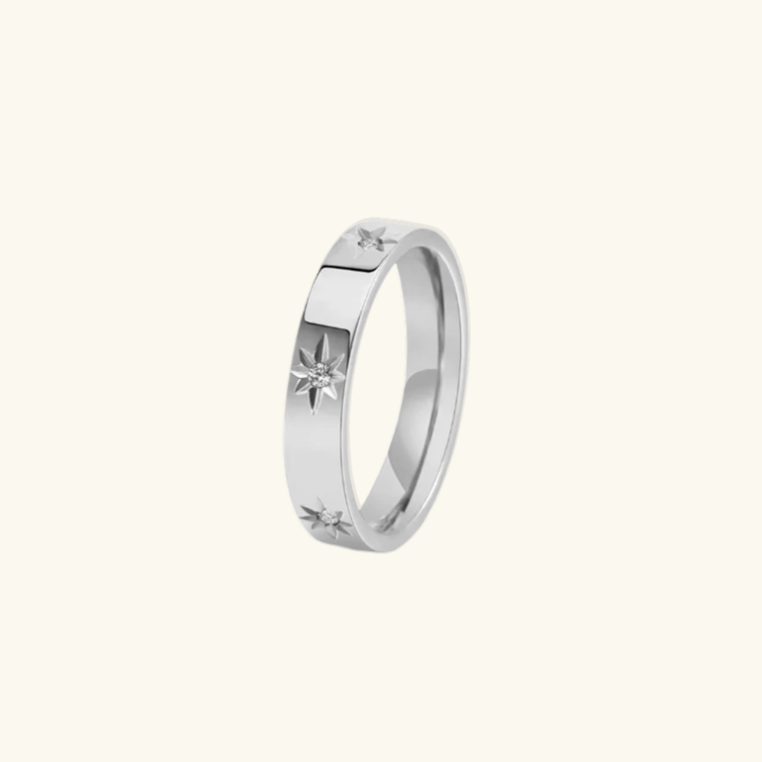 Raina Star Ring