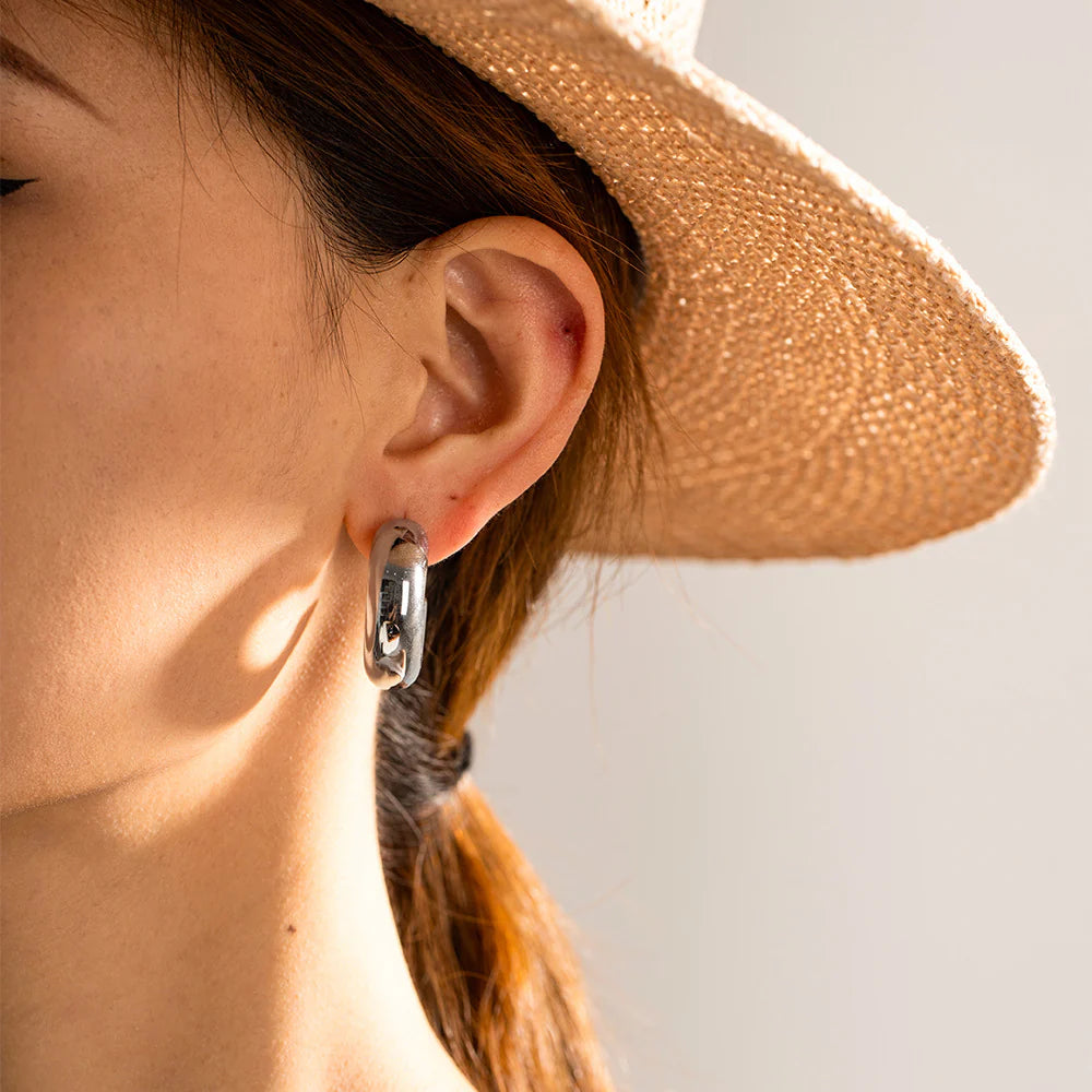 Nyxia Chunky Earrings