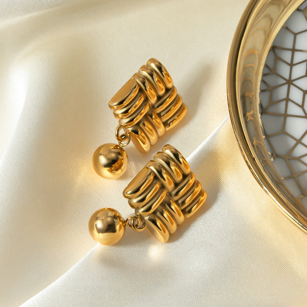 Quinn Gold Earrings (Bundle)