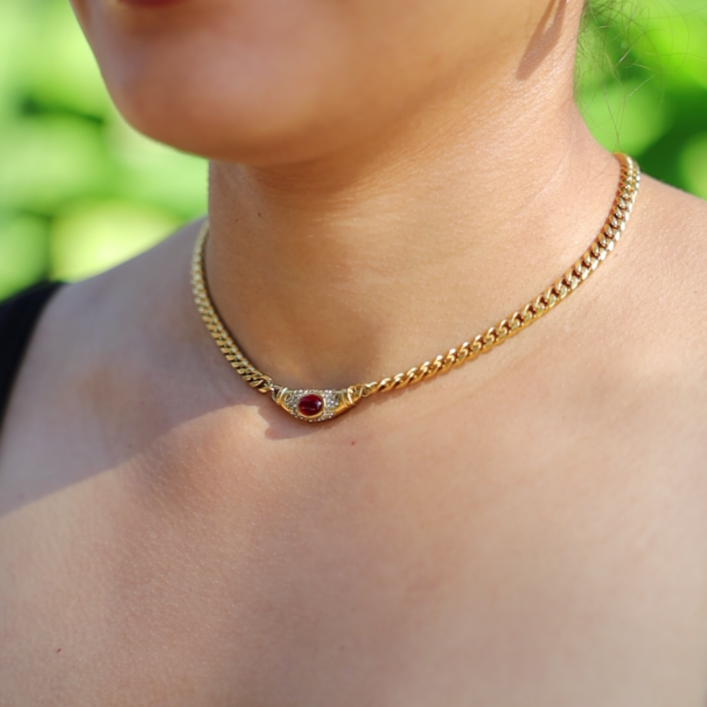 Victoria Gold Necklace