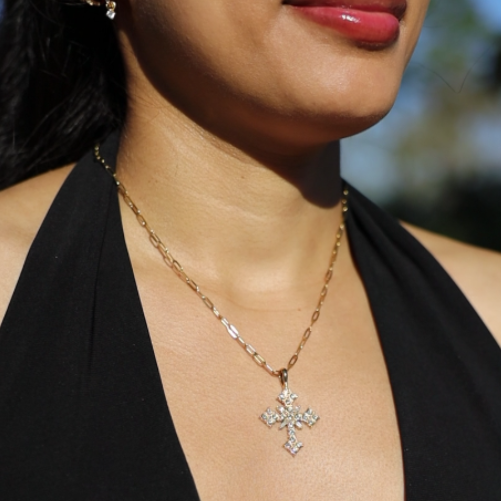 Divina Cross Necklace (Bundle)