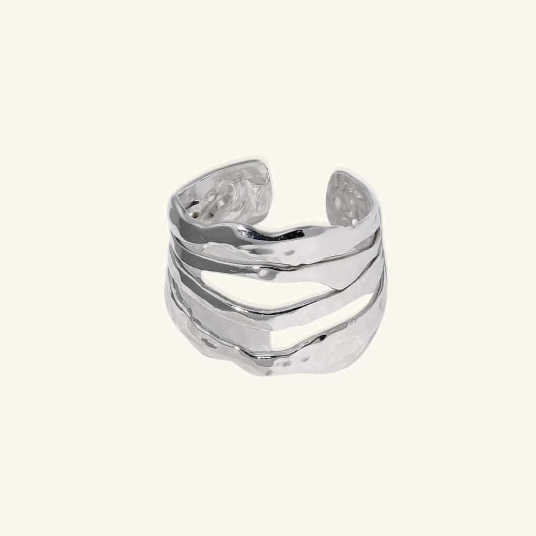 Dolly Ripple Ring