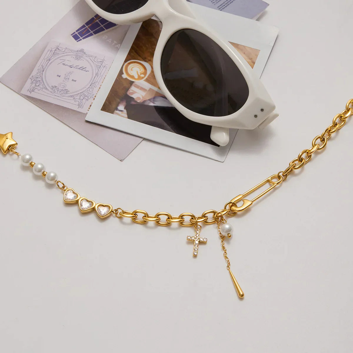Hera Necklace