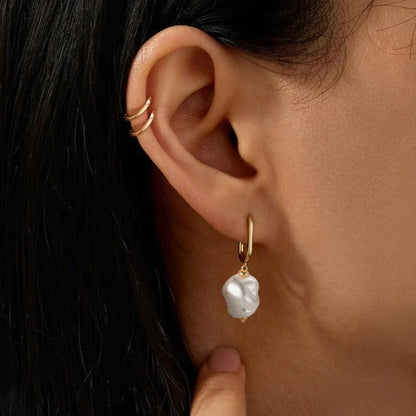 Isabelle Pearl Earrings