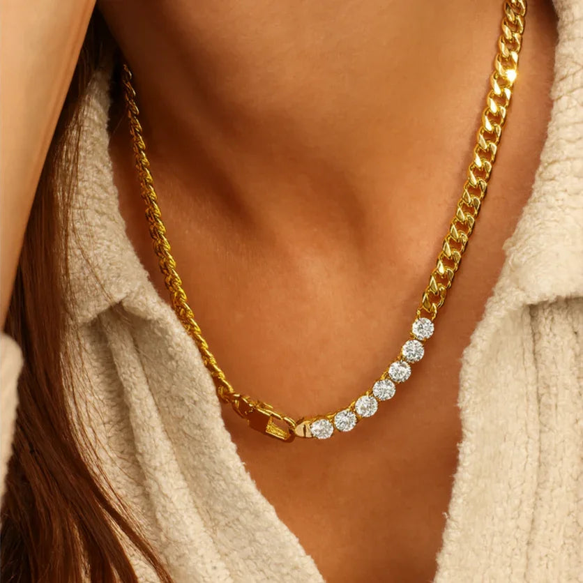 Isla Crystal Necklace