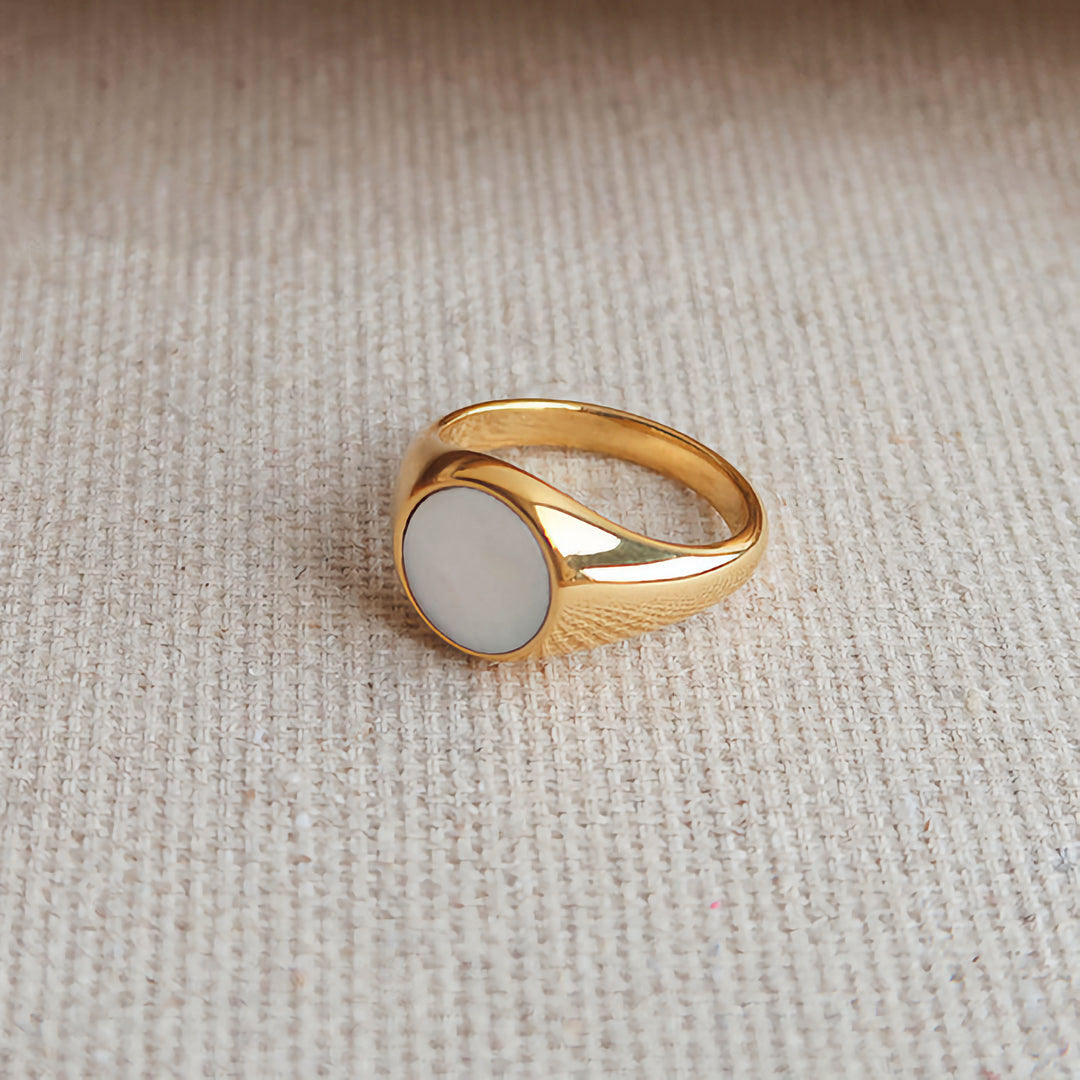 Clara Pearl Ring