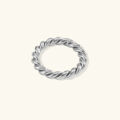 Ivy Twist Ring