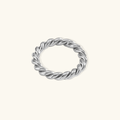 Ivy Twist Ring