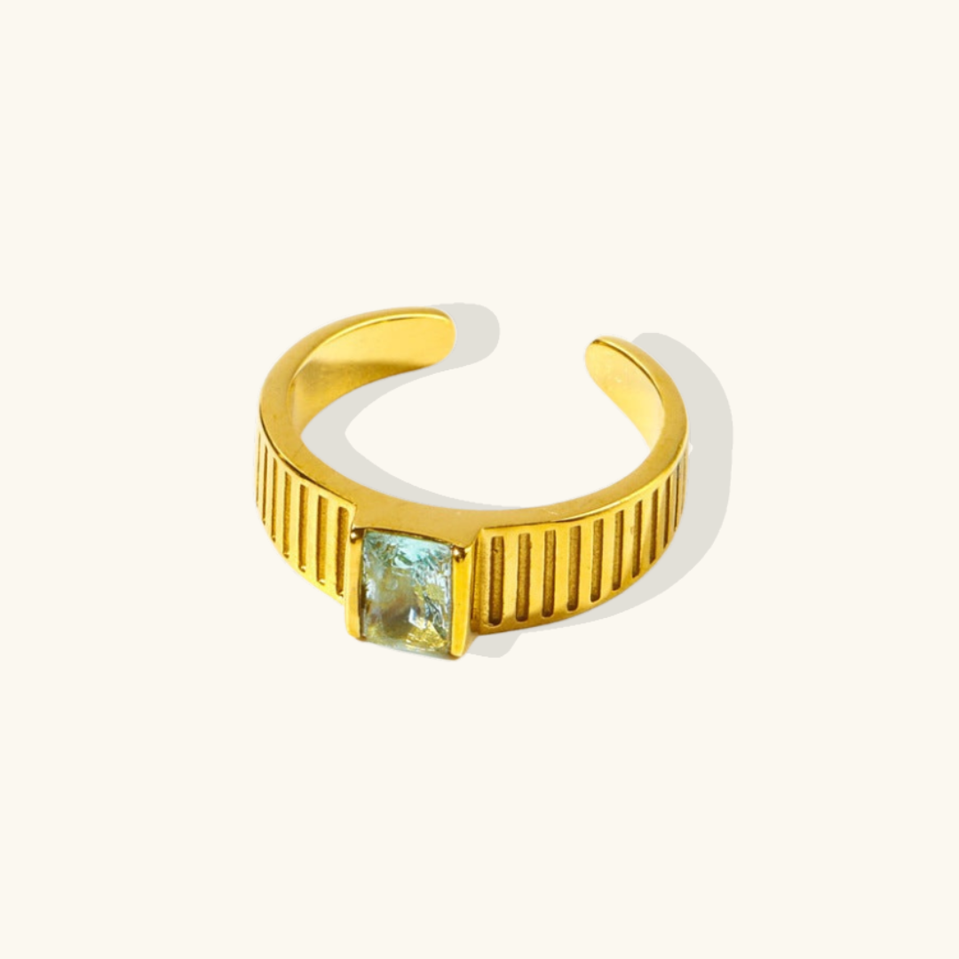 Legacy Birthstone Ring