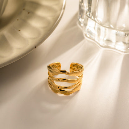 Dolly Ripple Ring