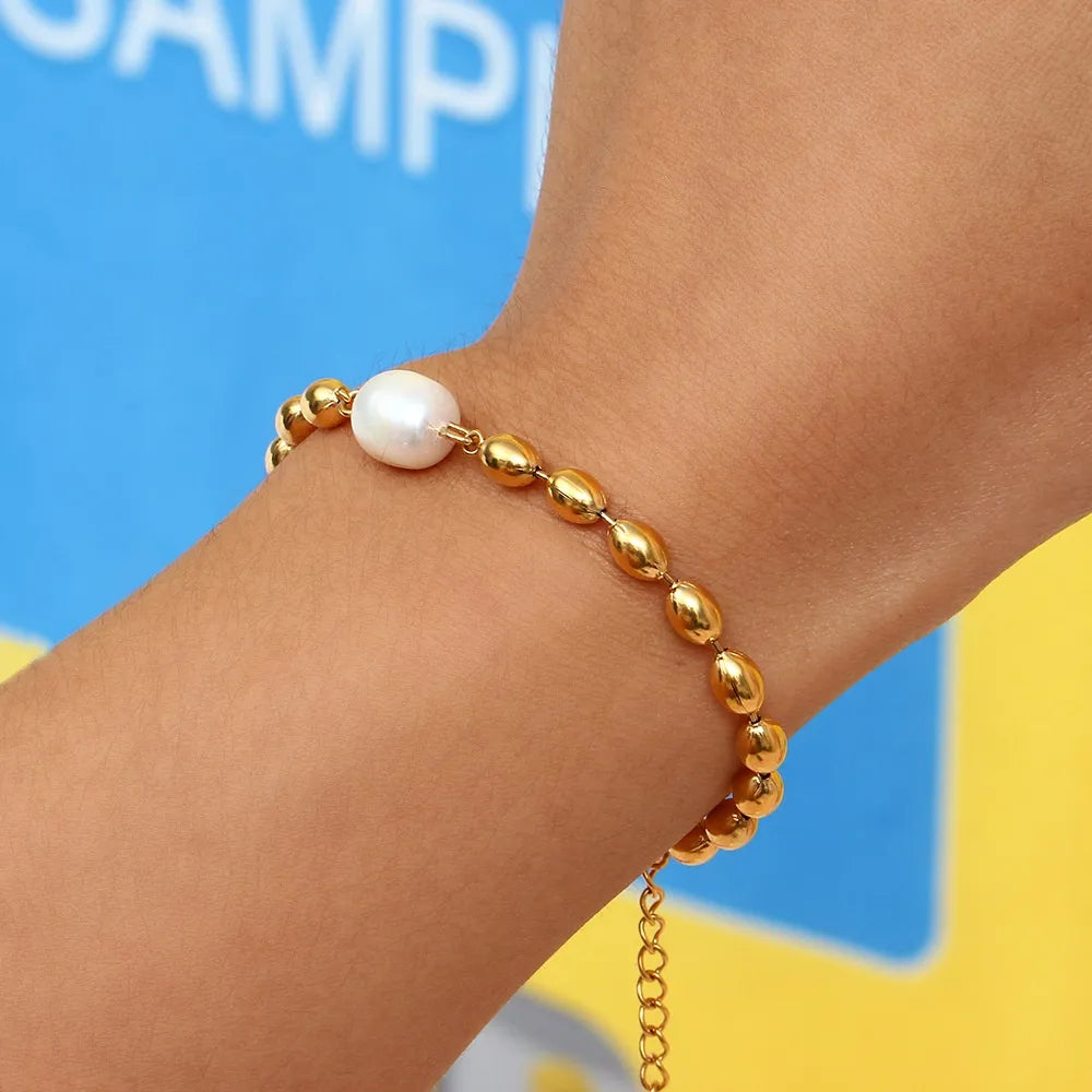 Sabrina Pearl Bracelet